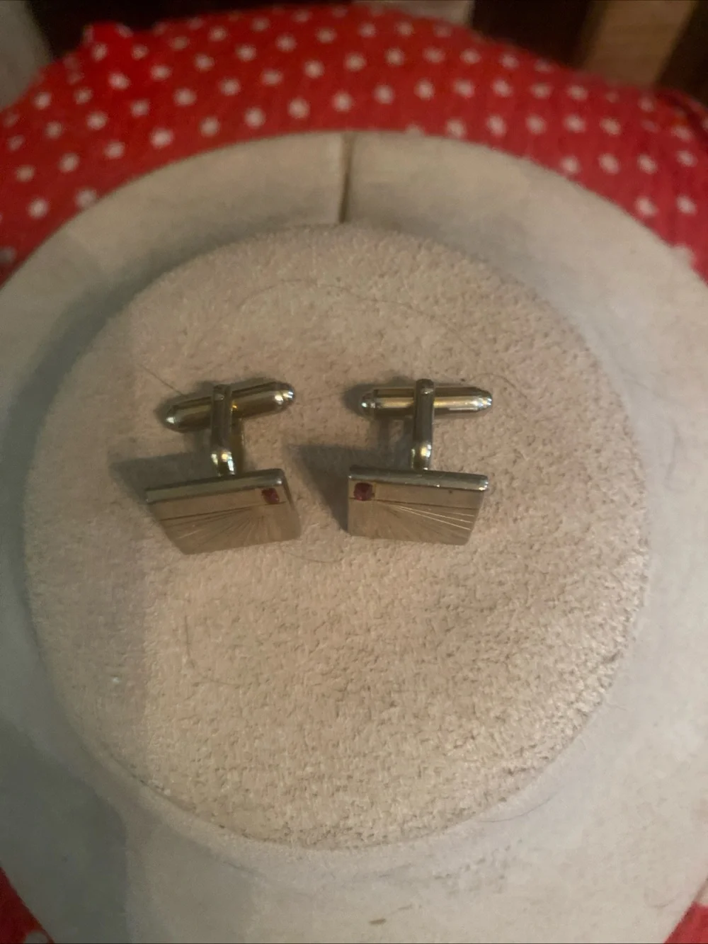 Vintage 60’s Men's Gold-Tone Square Cufflinks with Radiant Etch